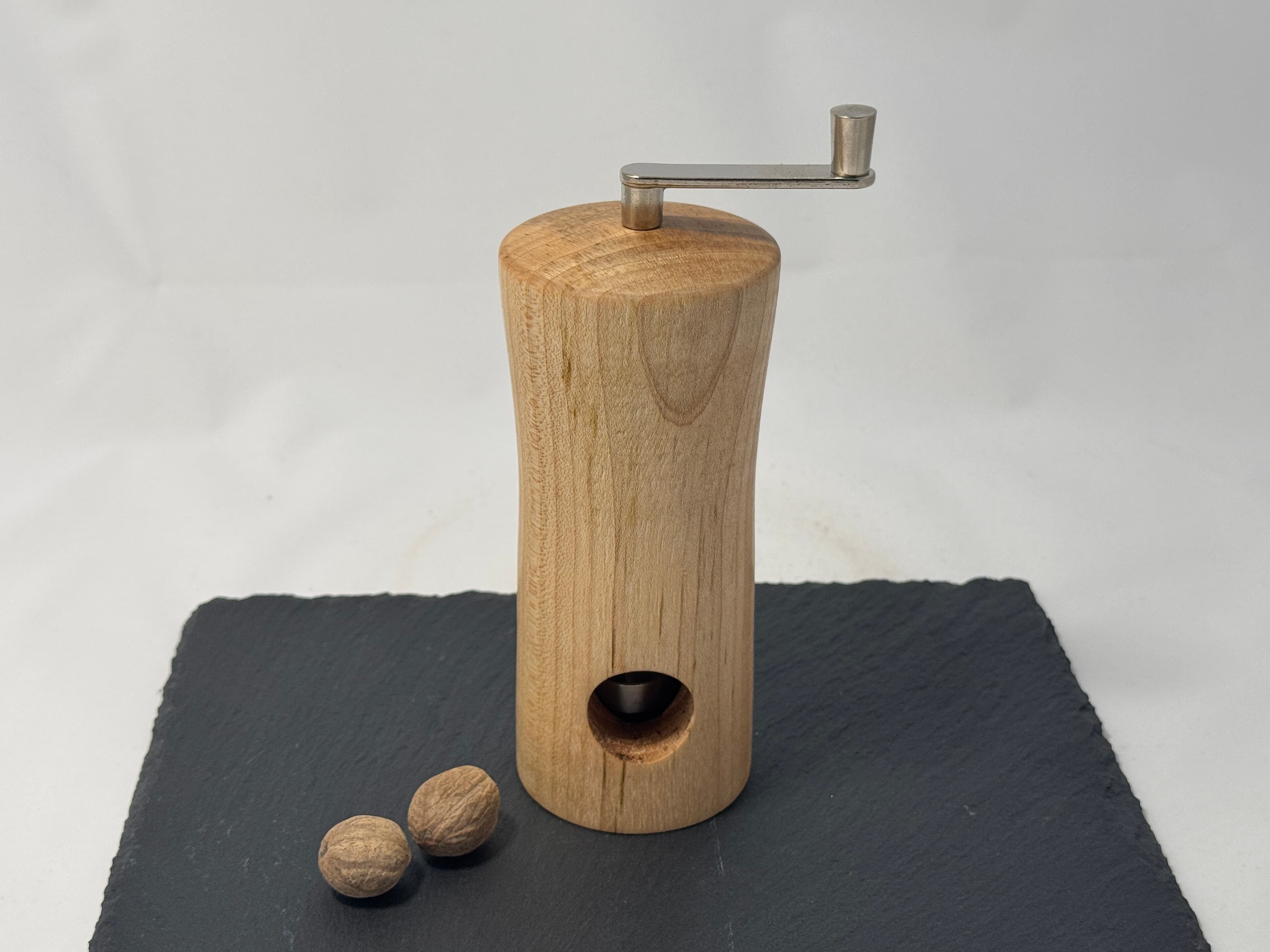 Pfeffer-/Salzmühle aus Schwarzerlenholz