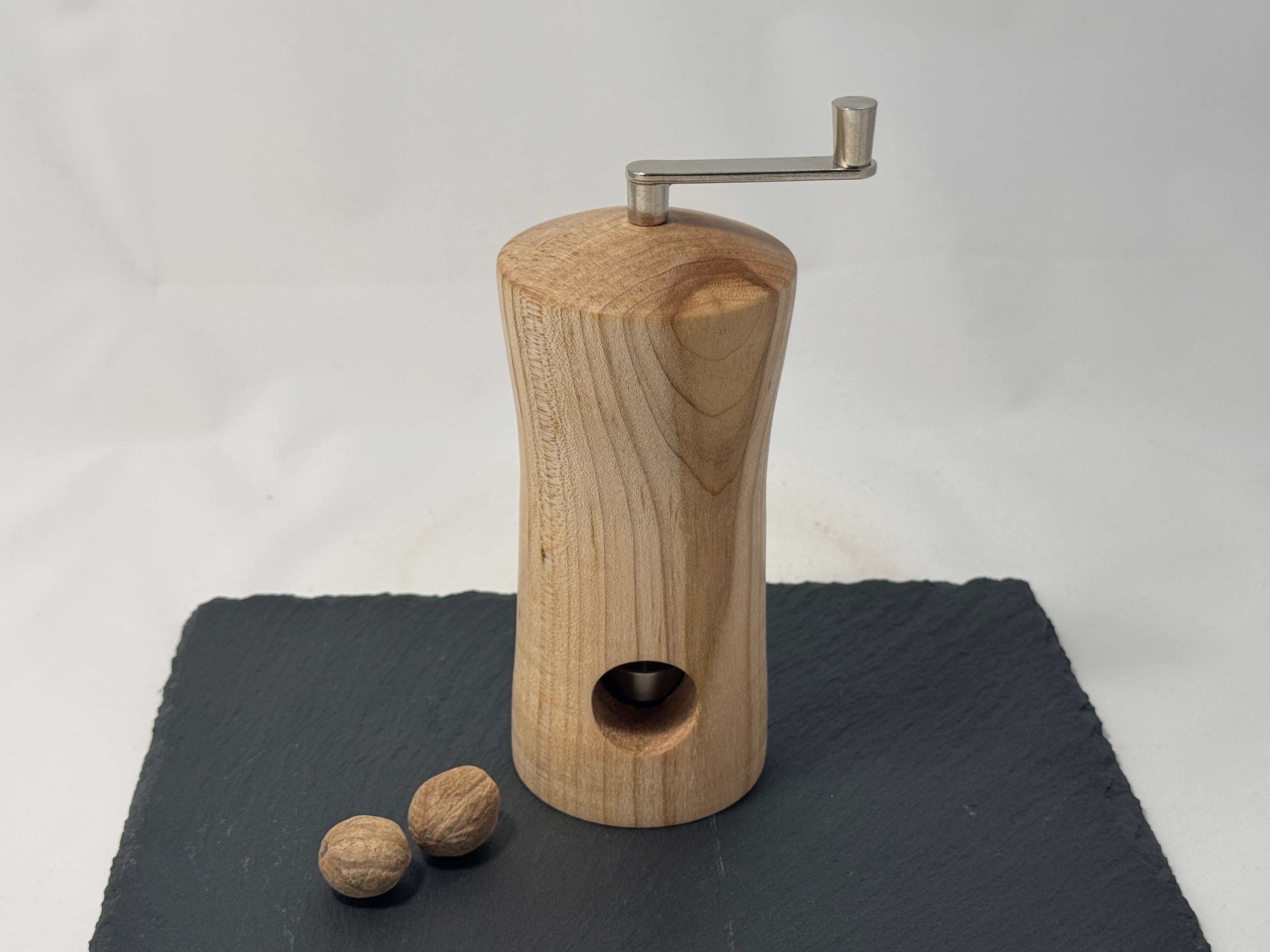 Pfeffer-/Salzmühle aus Schwarzerlenholz